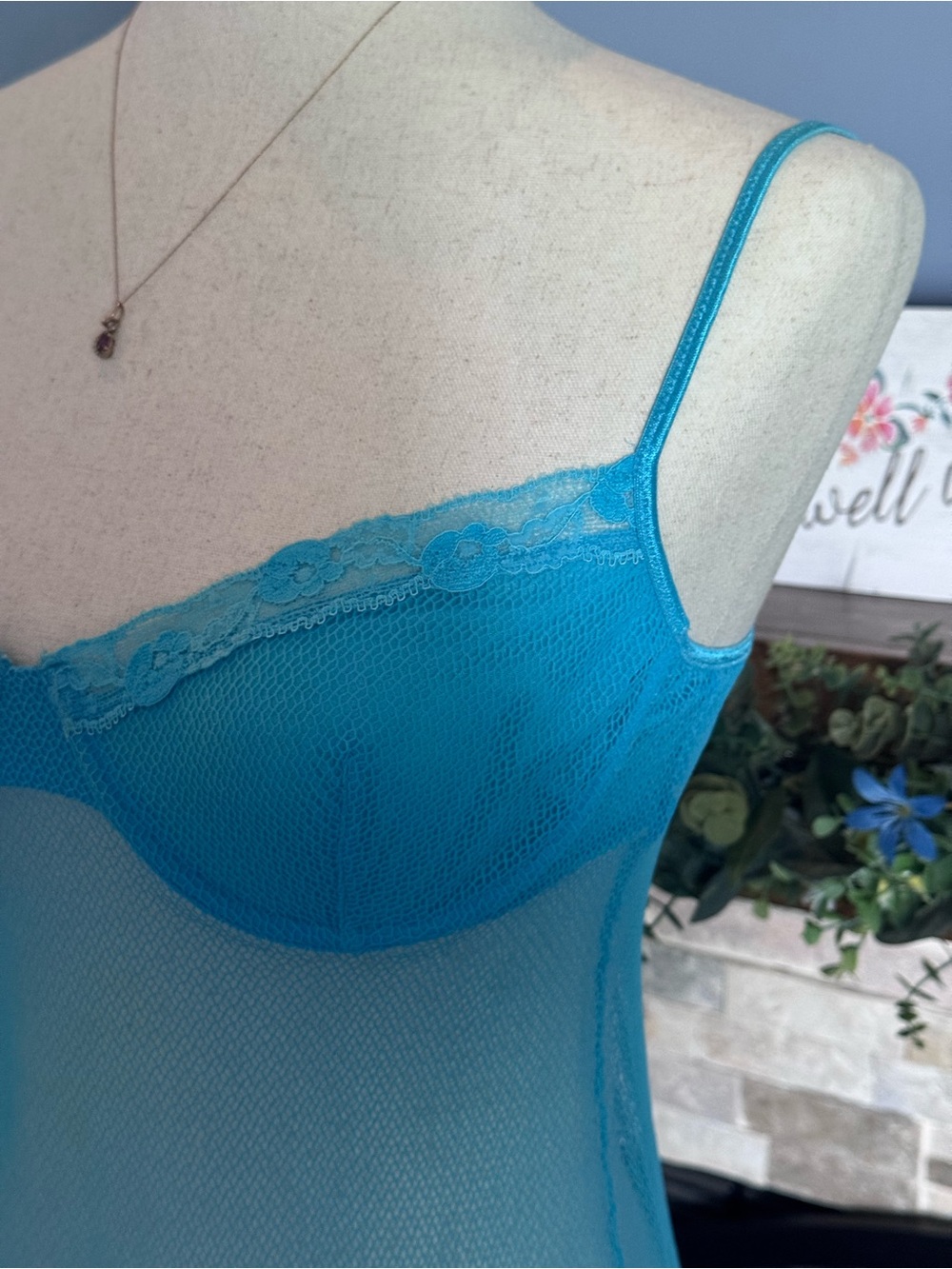 VTG Victoria’s Secret Aqua Blue Fishnet Underwire Babydoll Slip Dress 36C - Picture 4 of 11